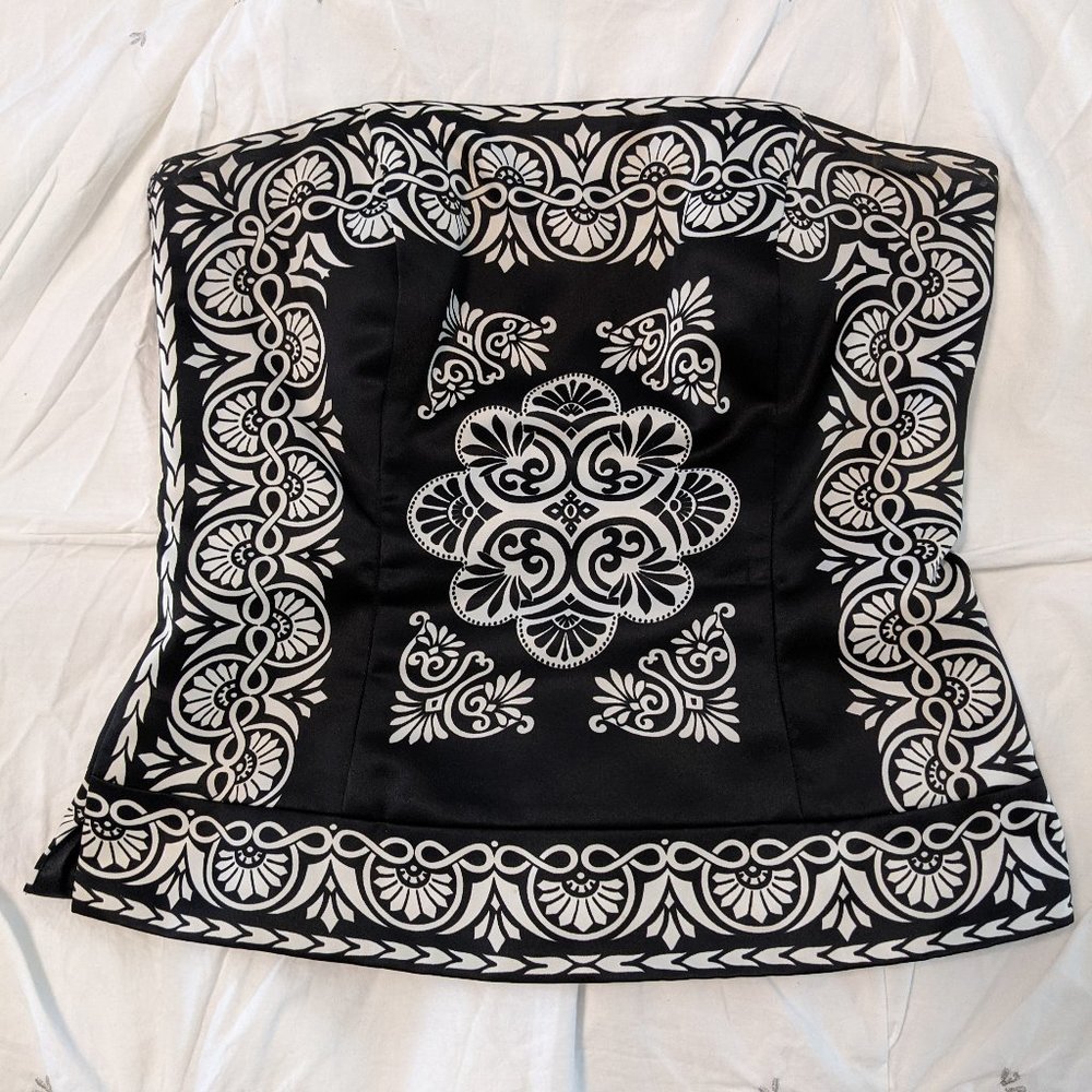 Strapless Black & White Top